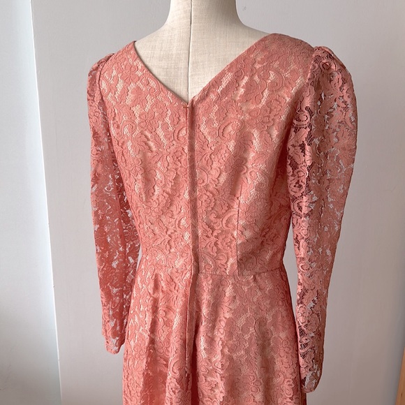 Vintage pretty in pink lace dress - Picture 6 of 10